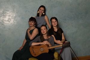 02_08_KAPSBER-GIRLS_1